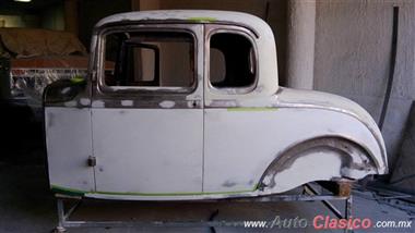 1932 Ford 2 PUERTAS , 5 VENTANAS Coupe