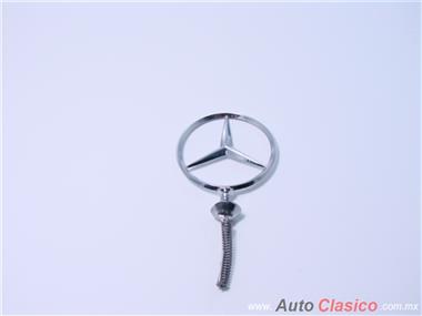 Emblema Cofre Mercedes Benz