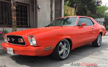 1976 Ford Mustang Hardtop
