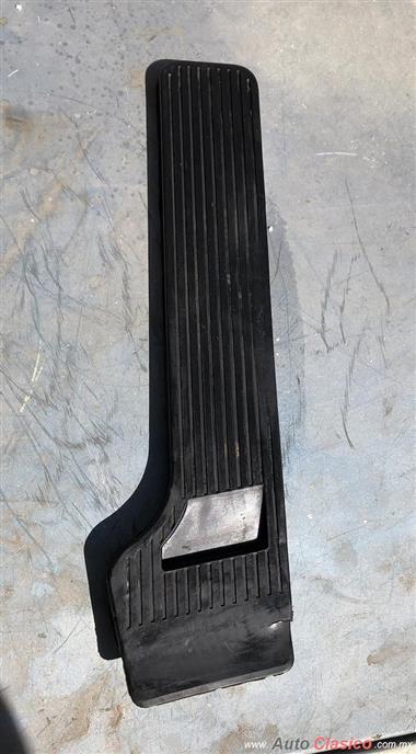 RAMBLER CLASSIC ACCELERATOR PEDAL 1965 1966