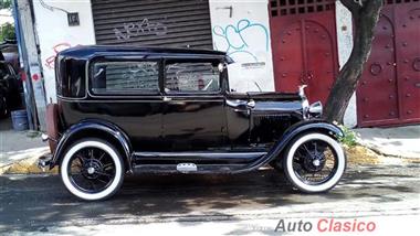 1929 Ford Sedán 2 puertas Sedan