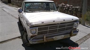 1969 Ford pick-up Camión