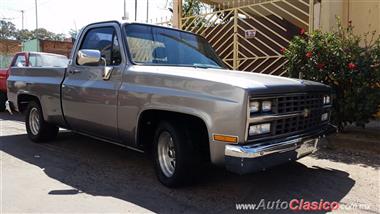1985 Chevrolet Cheyenne pick up Pickup