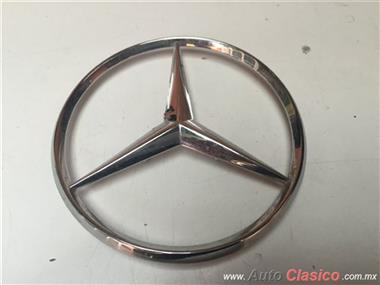 MERCEDES BENZ EMBLEMA ORIGINAL PLASTICO