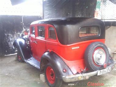 1930 Ford SEDAN Sedan