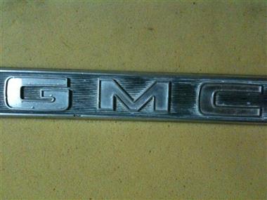 Emblema De Chevrolet Gmc Pick Up