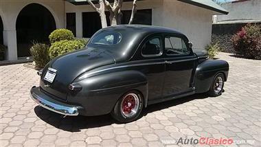 1946 Ford 2 puertas Coupe