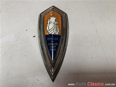 DODGE PLYMOUTH 1941 EMBLEMA COFRE ORIGINAL