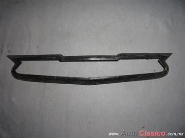 CHEVROLET 55-58 HOOD EMBLEM BEZEL