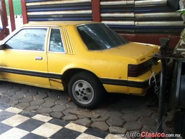 1984 Ford mustang Hardtop
