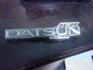 Emblema Datsun
