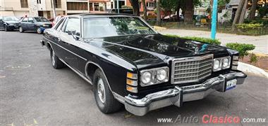 1975 Ford LTD Coupe