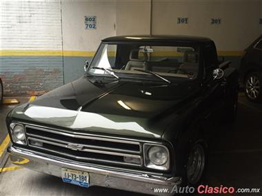 1967 Chevrolet C/10 Pickup