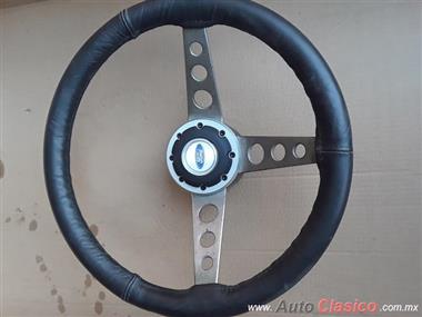 Silver/Black Ford Pick Up 78-86 Sport Steering Wheel (Mustang