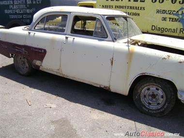 1953 Ford crestline VENDIDO Sedan