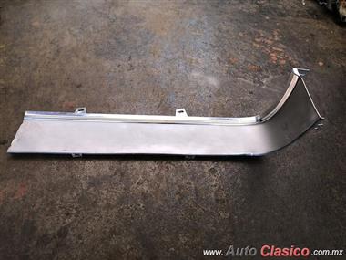 1968 MUSTANG GRILLE LOWER TRIM