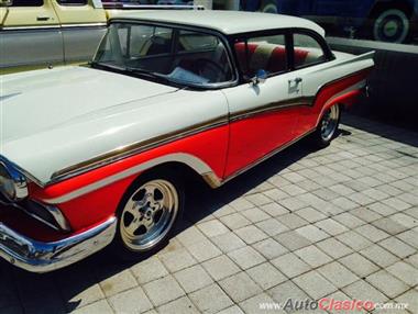 1957 Ford Fairlane Coupe