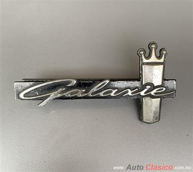 1964 FORD GALAXIE 500 GRILLE EMBLEM