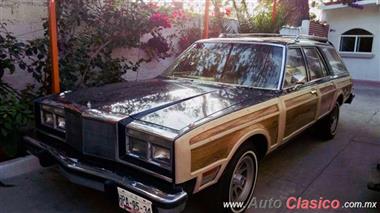 1982 Chrysler Lebaron Guayin Vagoneta