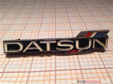 Emblema Datsun 70 A 73