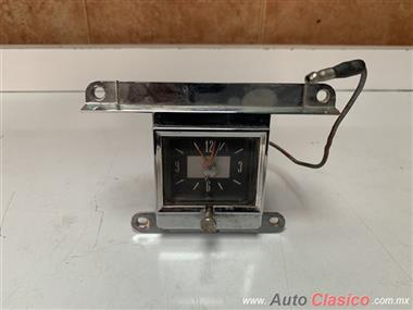 FORD GALAXIE 1966 RELOJ DE INTERIOR ORIGINAL