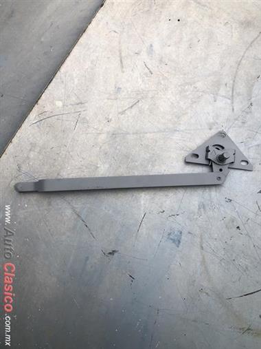 FORD AUTO DOOR OPENING TRIANGLE 1942 1946 1947 1948