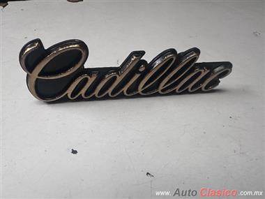 CADILLAC 1985 A 1992 DEVILLE , EL DORADO EMBLEMA DE PARRILLA ORIGINAL