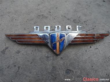 DODGE 40 EMBLEMA