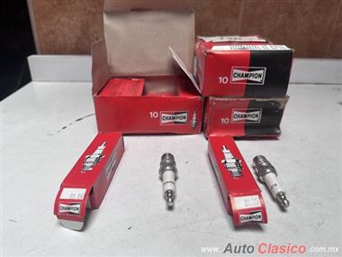 CHAMPION NEW SPARK PLUGS Bl15y LIST OF CARS IN THE AD