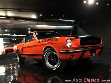 1965 Ford mustang Fastback