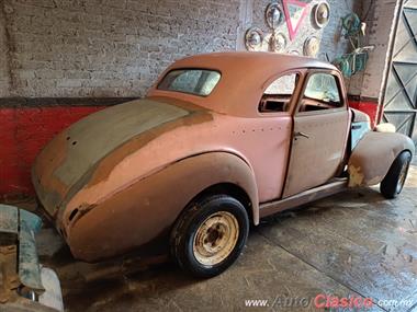 1939 Buick SPECIAL Coupe
