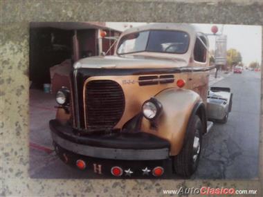 1949 Otro reo speed wagon Camión
