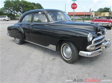 Busco Piezas Para Chevrolet Sedán 1951