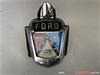 FORD 1955 CUSTOMLINE EMBLEMA DE CAJUELA CON LLAVE