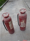 2 Extintores Antiguos
