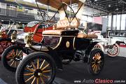 1904 Olvera Runabout fabricado en México con un motor de 1 cilindro. Basado en el Oldsmobile de esa época por el maestro Olvera de Santa María Huitzilac, Morelos. - Retromobile 2017's Rating