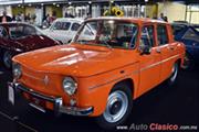 Calificación de 1971 Renault 8 4 cilindros en línea de 959cc con 48hp - Retromobile 2017