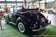 Calificación de 1959 Morris Minor Cabriolet. Motor 4L de 948cc que desarrolla 60hp - Retromobile 2018