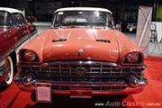 Calificación de 1956 Packard The Four Hundred, v8 DE 374ci con 290hp - Retromobile 2017