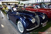 1952 Jaguar XK120. Motor 6L de 3,442cc que desarrolla 182hp - Retromobile 2018's Rating