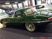 Jaguar E Type Roadster 1965 - Salón Retromobile FMAAC México 2015's Rating