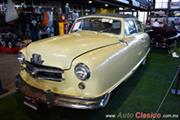 1950 Nash Rambler. Motorl 6L de 2,828cc que desarrolla 82hp. Pieza jamás restaurada. Quedan pocos en el mundo de los 9,330 producidos. - Retromobile 2018's Rating