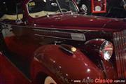 Calificación de 1939 Packard 115 Convertible, 6 cilindros en línea de 245ci con 100hp - Retromobile 2017