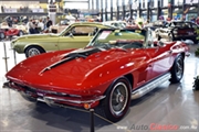 Calificación de 1967 Chevrolet Corvette Stingray Motor V8 427ci 300hp - Salón Retromobile 2019 "Clásicos Deportivos de 2 Plazas"