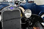 1930 Ford A Phaeton Deluxe 4 cilindros en línea de 40hp - Retromobile 2017's Rating