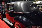 Calificación de 1942 Packard One Eighty, 8 cilindros en línea de 356ci con 165hp - Retromobile 2017