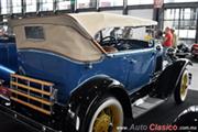 Calificación de 1930 Ford A Phaeton Deluxe 4 cilindros en línea de 40hp - Retromobile 2017