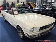 Calificación de Ford Mustang Convertible 1965 - Salón Retromobile FMAAC México 2015