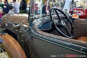 1930 Ford Phaeton. Motor 4L de 201ci que desarrolla 40hp - Retromobile 2018's Rating