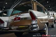 Calificación de 1957 Packard Town Sedan, V8 de 289ci con 275hp - Retromobile 2017